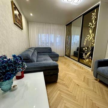 Продаж 2-кім. квартири з ремонтом Сихів