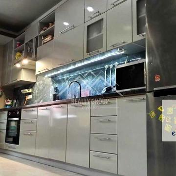 Продаж затишного будинку у Центрально-Міському (Сертифікат)