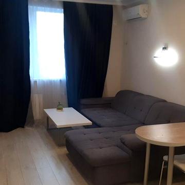 Здам двухкімнатну квартиру без комісії  м Деміївська