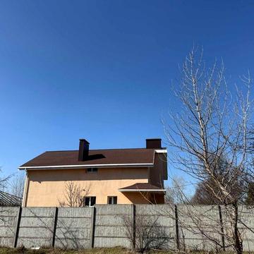 Продам  капітальний   будинок з газовим опаленням.