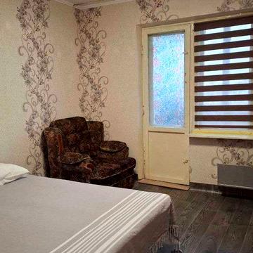 Оренда 1 кімн квартири Троєщина, Сержа Ліфаря 16