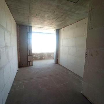 Продам однокомнатную на Сахарова