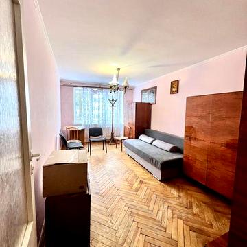 Продаж 2-кімн. Квартири вул. Наукова