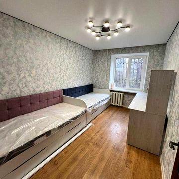 Продаж великогабаритної 2-кімнатної квартири 62 м². Ліски