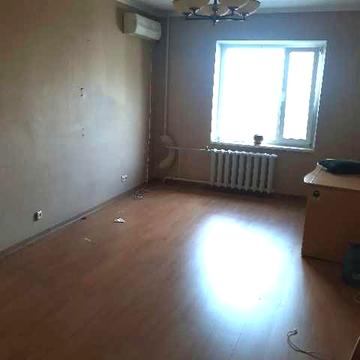 Продаж 3-к квартири. м.Київ, пр-т Петра Григоренко, 5,   90000$