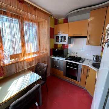Продаж 1к Квартира Перемоги вулиця