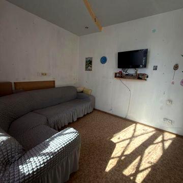 Сдам 2 к квартиру на строителей 3