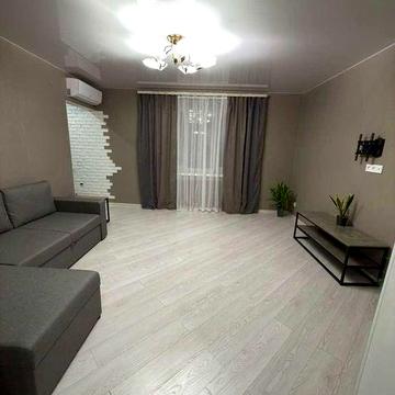 Сдам 2-х комнатную на Победе