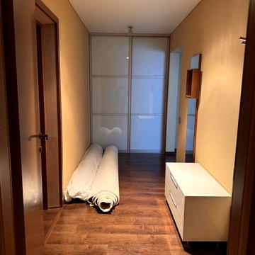 Продам власну квартиру, з гарним ремонтом , технікою та меблями