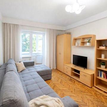 Оренда однокімнатної квартири біля метро Лівобережна з ремонтом