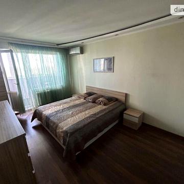 Продаж 3к Квартира Пономарьова вулиця