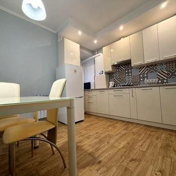 Продам 1к квартиру в ЖК Набережный Квартал , Победа ЖК Набережный Квартал