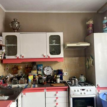 Продам 2 к.квартиру Коцюбинське, Пономарьова 18 а!