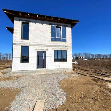 Двоповерховий Будинок на 6 сотках