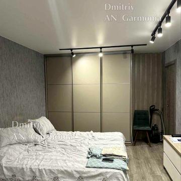 2-К Алмазный, Рядом остановка