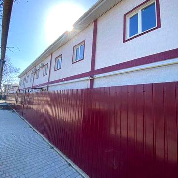 В продаже двухуровневая квартира на Ленпоселке.