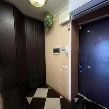 Продам 2-ком квартиру с гаражом по ул. Южная.