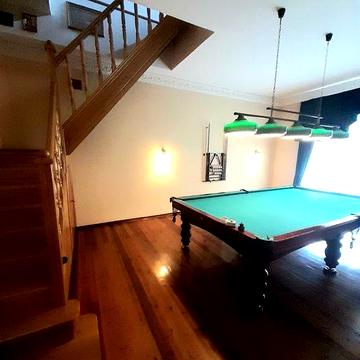 Сдам в Приморском Р-не в центре  Нежинская / Дворянская 7 комнат