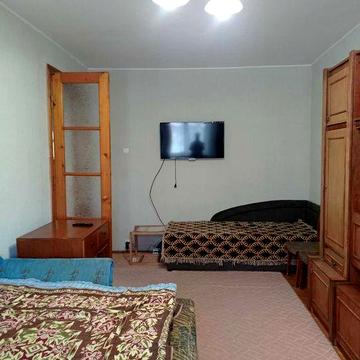 Здається 1-кімн квартира район Кварц