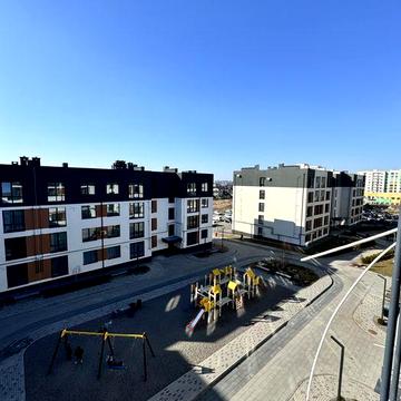 Продаж! Двохкімнатна квартира на Щасливому