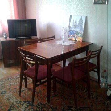 Сдам двухкомнатную квартиру, ул. Лахтинская. Можно военным.