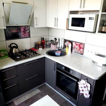 Продаж трикімнатної квартири!Від власника з ремонтом,технікою і меблям