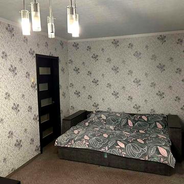 Довгострокова оренда 2к Квартира Сонячна Набережна (Малиновського Маршала) вулиця