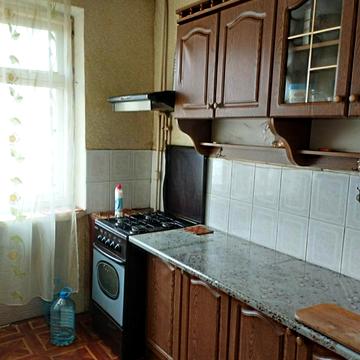 Юрія Литвинського вул. (Російська), 82