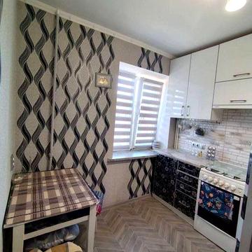 Продам  двокімнатну квартиру по вул.Грінченка