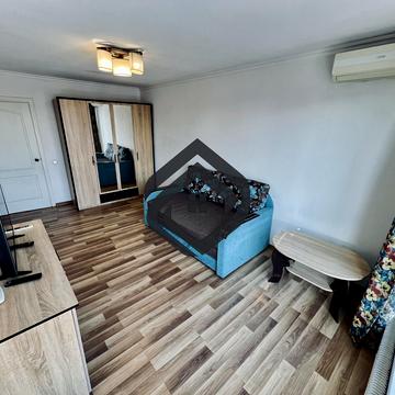 Володимира Івасюка просп. (Героїв Сталінграду), 13-А