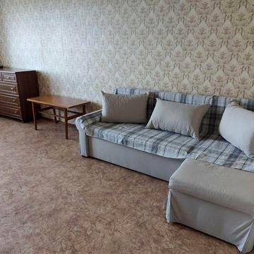 Сдам 1-к квартиру Лески, ул. Евгения Логинова!