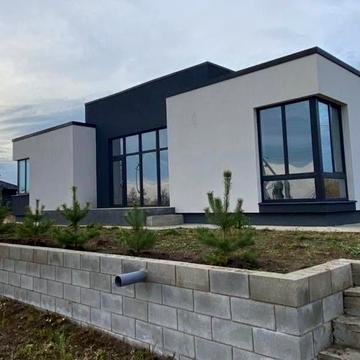 Архітектурний будинок преміум класу в стилі Хай-тек | Обарів