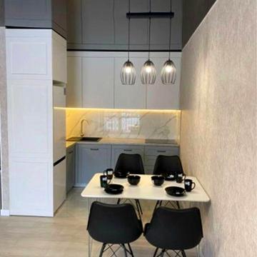 Здам 2 хкімнатну євродвушку на Миколаівській, з кондиціонером