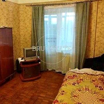 Продам 1 к вул.Милютенко 46   м .Лісова