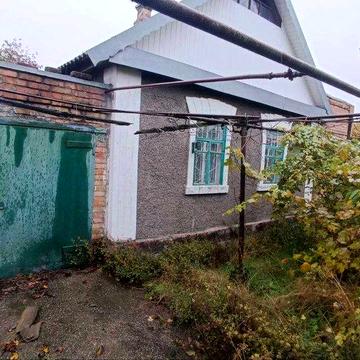 Дом с участком и гаражом центр, р-н ул. Мира