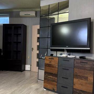 3к квартира на 2эт. частн/дом Русанівські сади М Лівобережна Здаю свою