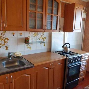 Продається 2-х кімнатна квартира в Новодністровську