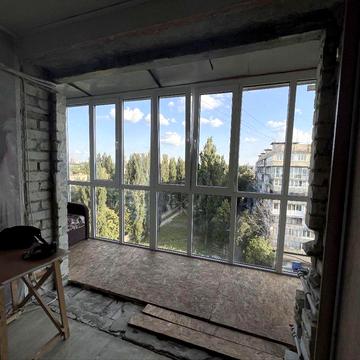 Уютная 1-комнатная с лоджией – легко сделать студию!