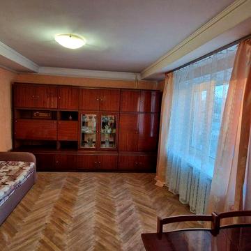 Метро Васильківська, ВДНГ. Оренда 2к квартири