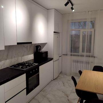 Здам квартиру 2 кімнатну Центр міста