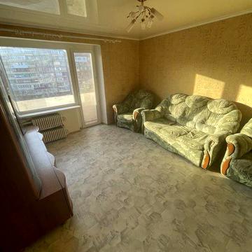 Продам  1  комнатную на первом восточном