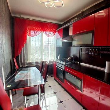 Аренда 2 к/к  Космонавтов 92