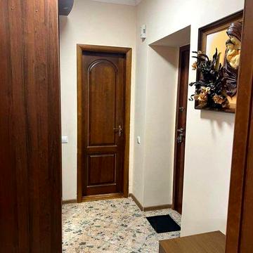 Оренда 1-к квартира. Поруч метро.Гарний стан.