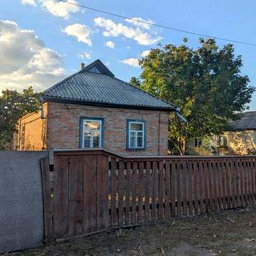 ПРОДАМ недорогий БУДИНОК з гостьовим будинком у м. Ніжин ЄВідновлення.