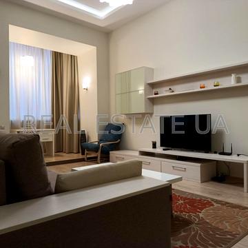 Архітектора Городецького вул., 11-Б