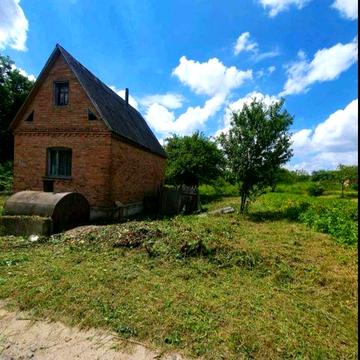 Дача  6 км від Луцька перша лінія від дороги Луцьк-Володимир