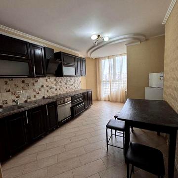 Сдам 2 комн. квартиру на Гетьмана 1 метро Шулявка