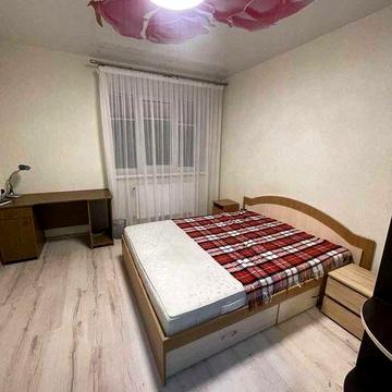 Здається 2к квартира на вул. Залізнична