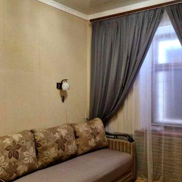 Продам 2х кімнатну квартиру в центрі