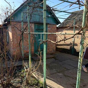 Продам півбудинкуна Ушакова р-н Олексіївки